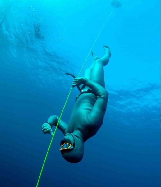 Freediving-Yoga-Courses-Apneista-Amed-Bali